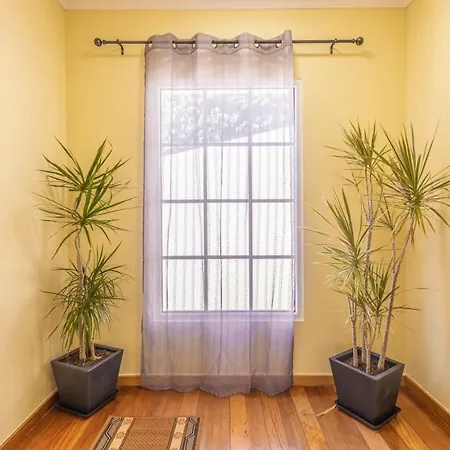 Flowers Island House 4 Semesterbostad