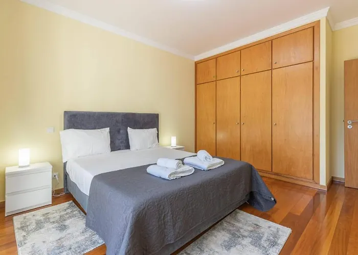 Flowers Island House 4