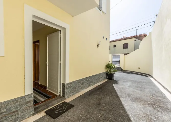 Prázdninový dům Flowers Island House 4